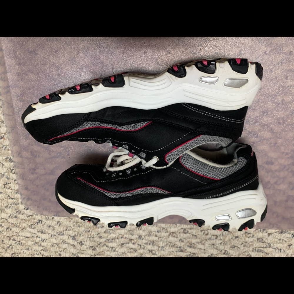 Skechers D’Lites memory foam shoes - Picture 3 of 10